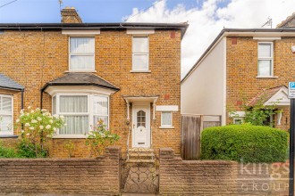 lyne Crescent, London