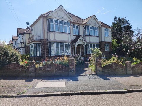 Nevin Drive, Chingford - EAID:KingsGroupApi2020, BID:30505-1