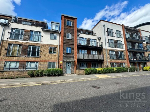 The Waterfront, Hertford - EAID:KingsGroupApi2020, BID:30208-9