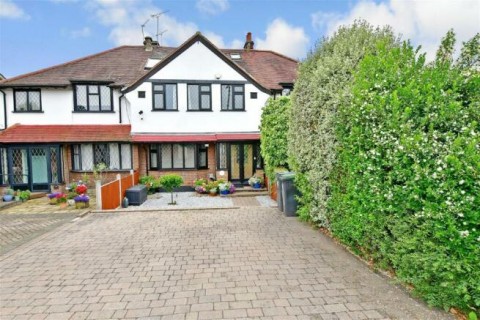 Fencepiece Road, Chigwell - EAID:KingsGroupApi2020, BID:30208-12