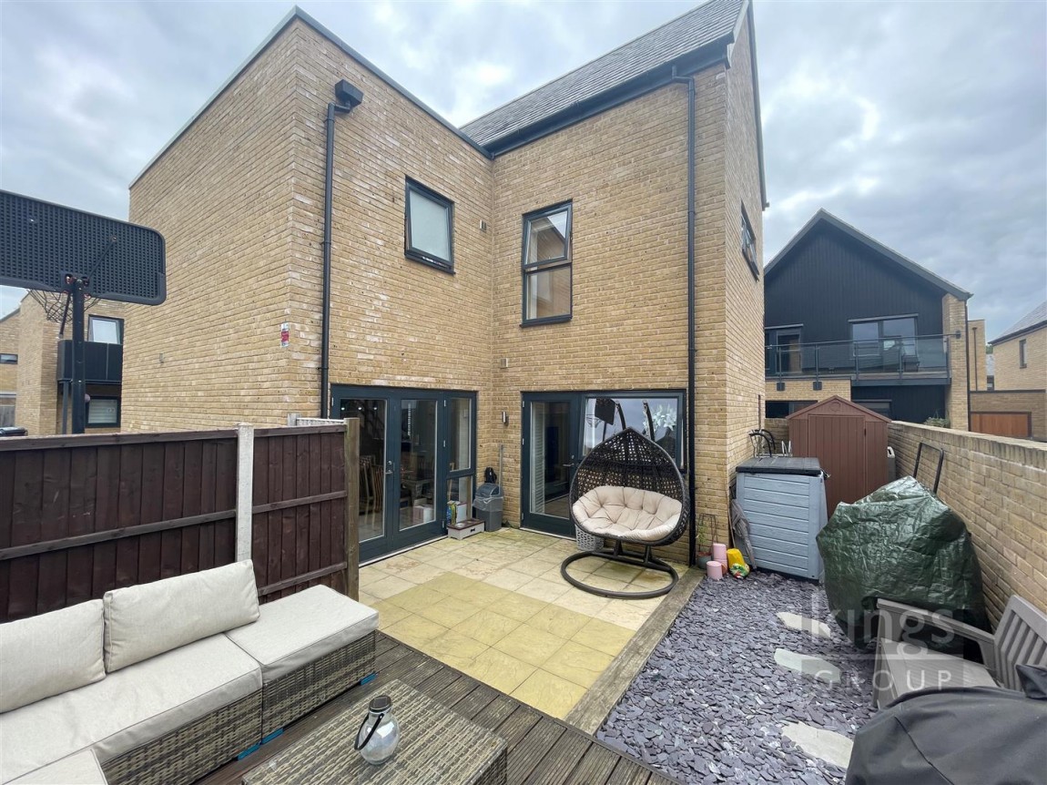 Images for Siskin Drive, Newhall, Harlow