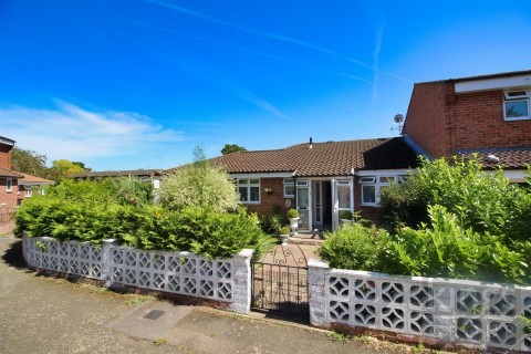 Elderbek Close, Cheshunt, Waltham Cross - EAID:KingsGroupApi2020, BID:30208-5