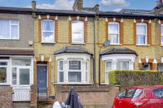 Oakfield Road, London