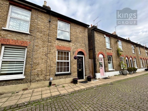 Woollard Street, Waltham Abbey - EAID:KingsGroupApi2020, BID:30208-11