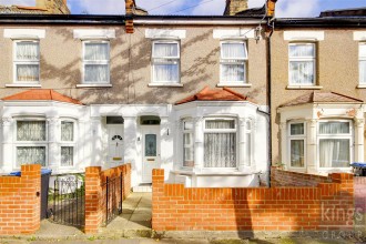 Warwick Road, Edmonton, N18