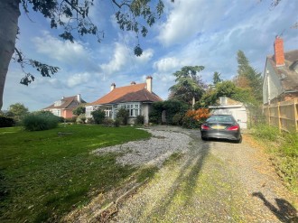 Upshire Road, Waltham Abbey