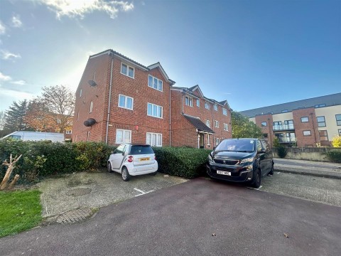 Howard Close, Waltham Abbey - EAID:KingsGroupApi2020, BID:30208-11