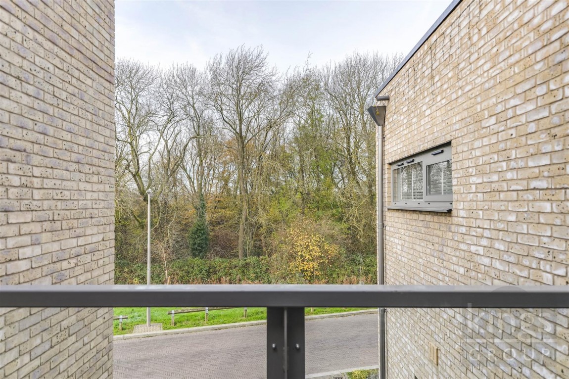 Images for Woodland Way, Newhall, Harlow