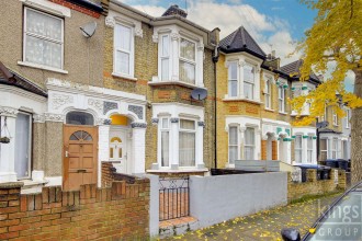 Warwick Road, Edmonton, N18