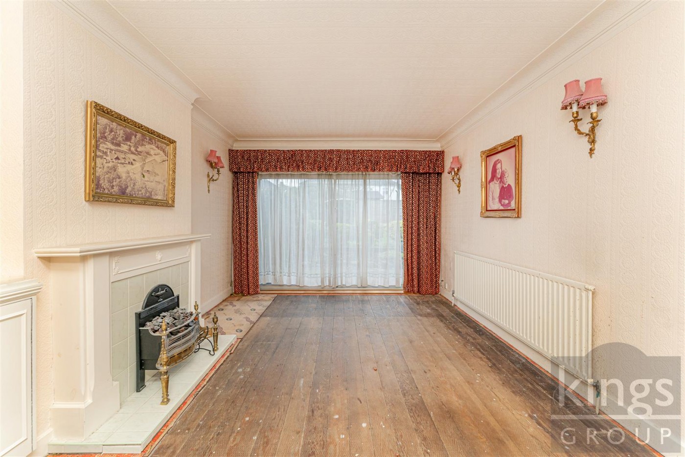 Images for Lonsdale Drive, Enfield