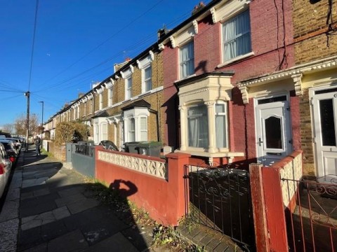 Birkbeck Road, Tottenham, London - EAID:KingsGroupApi2020, BID:90994-1955