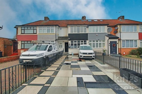 Queens Drive, Waltham Cross - EAID:KingsGroupApi2020, BID:30208-5