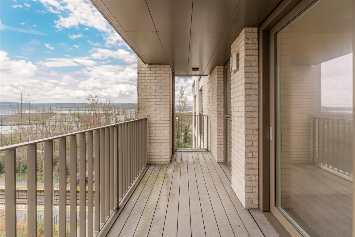 Images for Peregrine Point, Alma Road