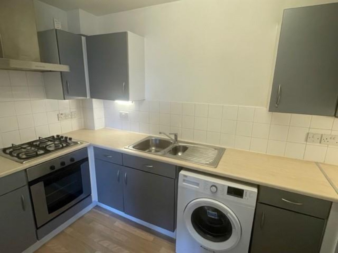 Images for Washbourne court, Acton Close, Edmonton