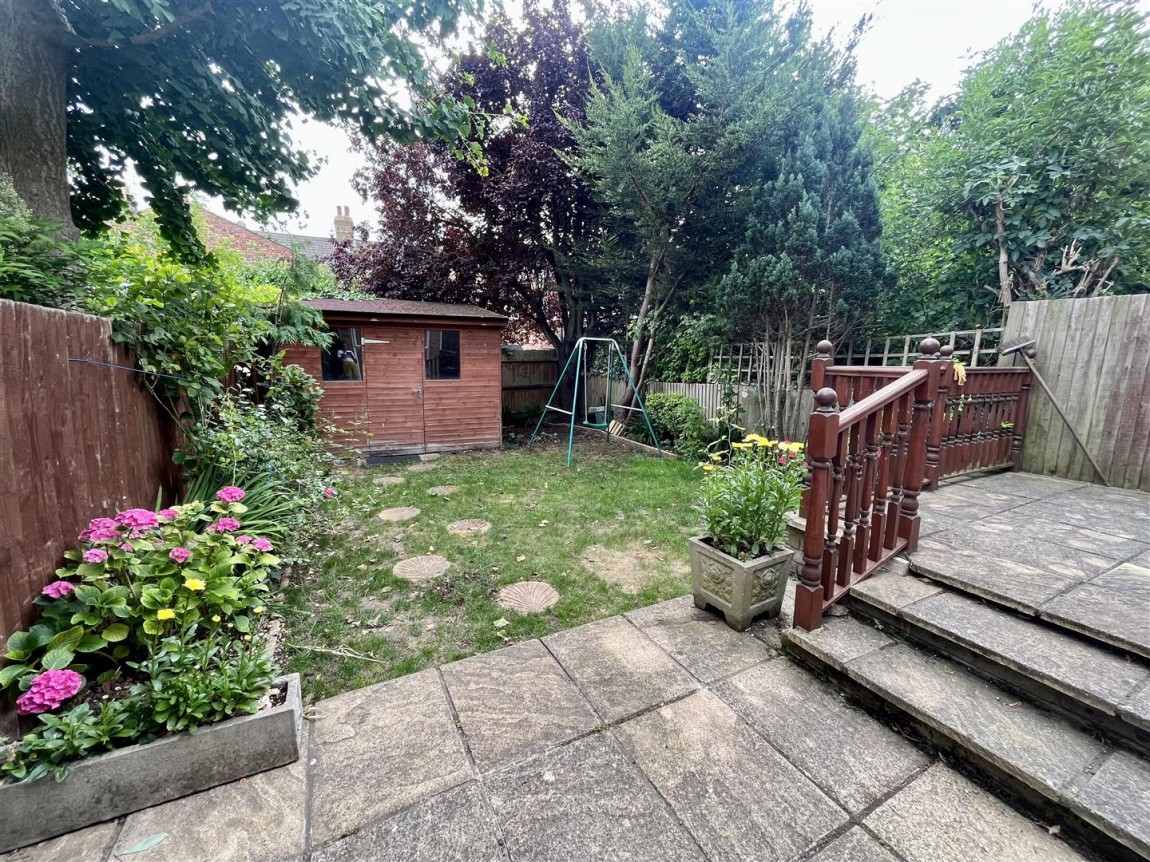 Images for Chase Side, Enfield