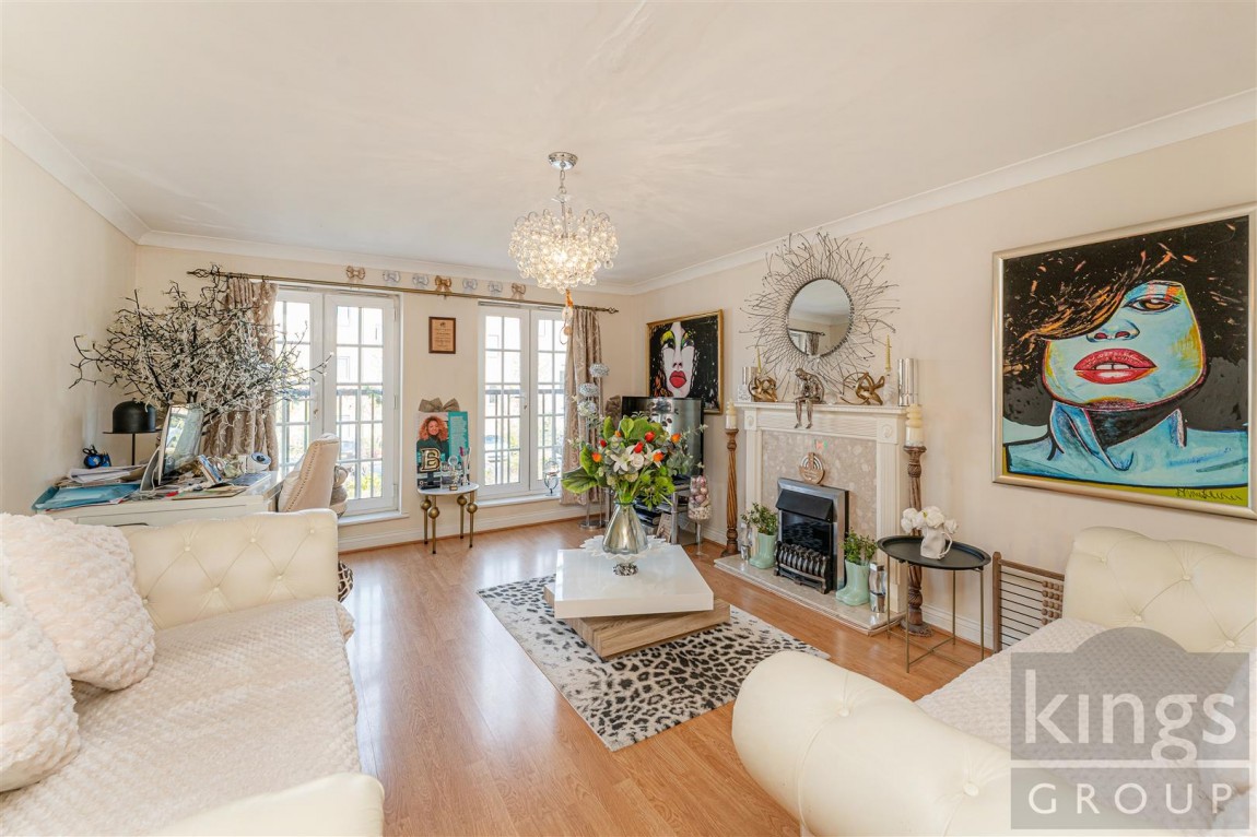 Images for Turners Hill, Cheshunt, Waltham Cross